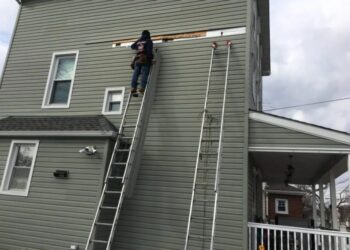 Aluminum Siding Repair Specialist Company near Me