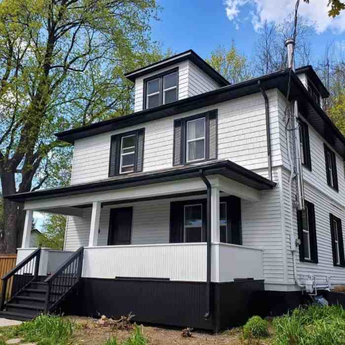 Strategies For Repainting Faded Vinyl Siding In St. Catharines